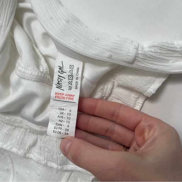 NASTY GAL white peasant style crop top - Picture 2 of 6